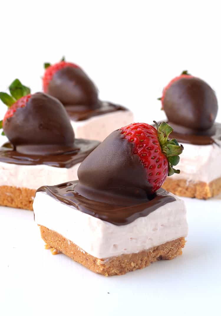 Strawberries and Cream Cheesecake Bars
