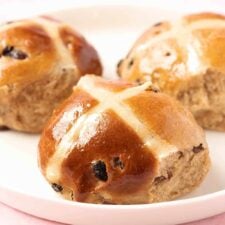Hot Cross Bun recipe-image