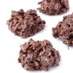 No Bake Chocolate Cookies | via sweetestmenu.com