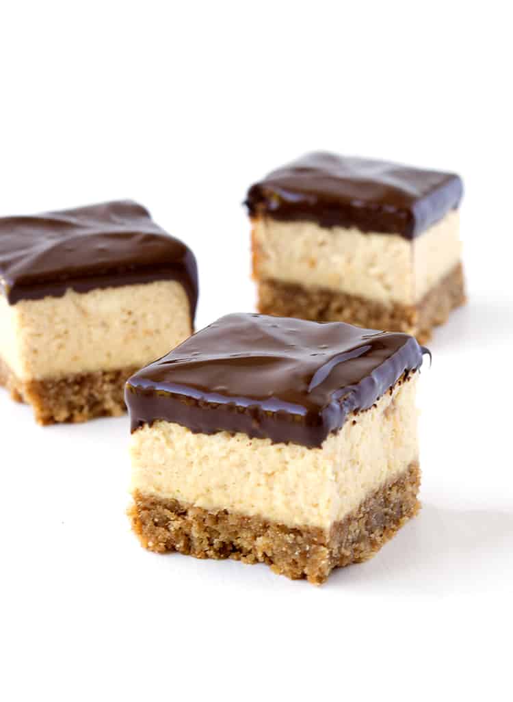 Chocolate Peanut Butter Cheesecake Bites | via sweetestmenu.com