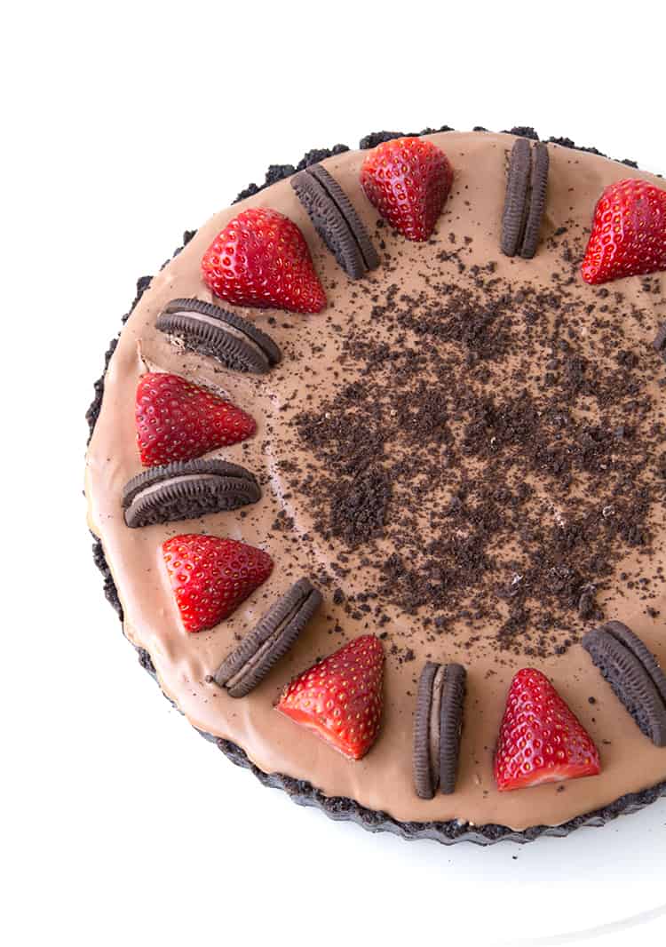 No Bake Strawberry Chocolate Pie | Sweetest Menu