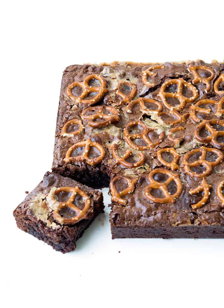 Nutella Caramel Pretzel Brownies | Sweetest Menu