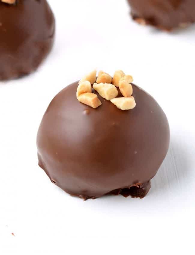 Easy Salted Caramel Fudge Truffles Sweetest Menu