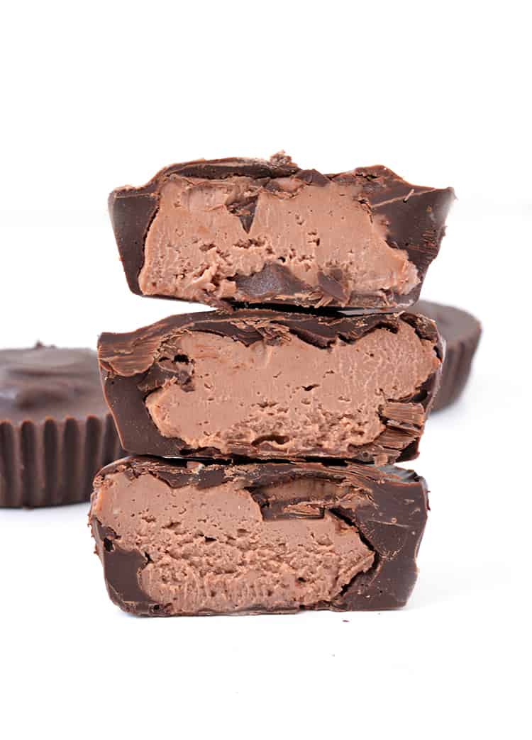 Nutella Cheesecake Chocolate Cups
