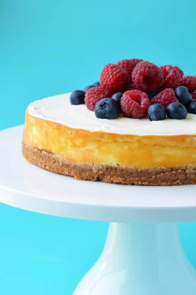 Baked Sour Cream Cheesecake (No Water Bath) Sweetest Menu