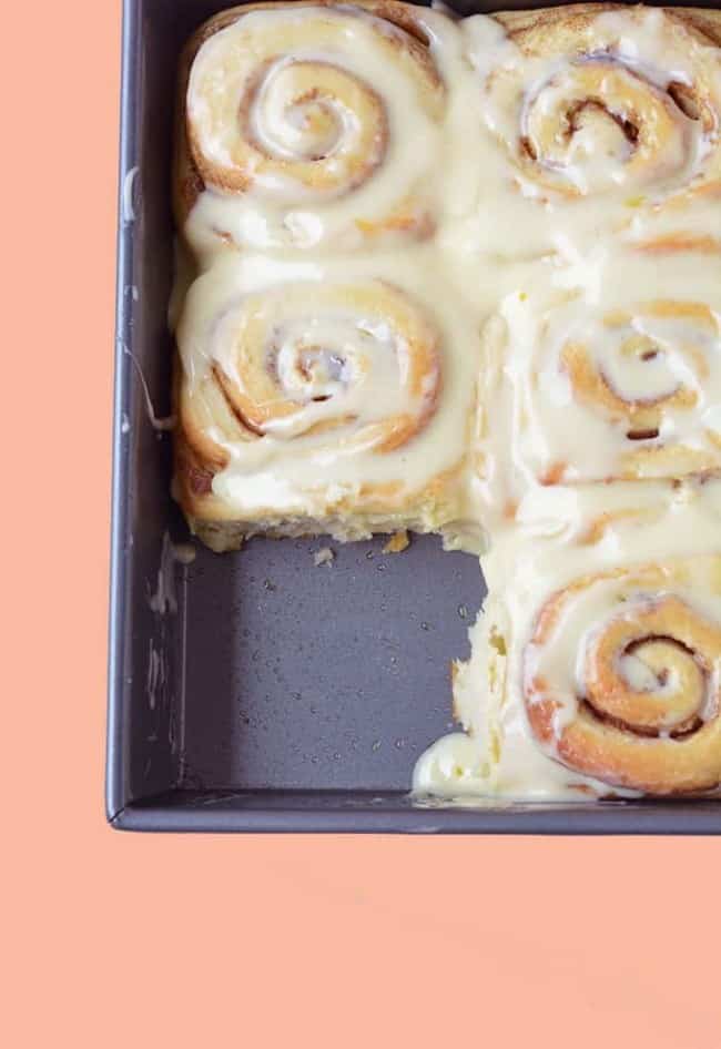 Cinnabon Cinnamon Rolls (With Cream Cheese Frosting) Sweetest Menu
