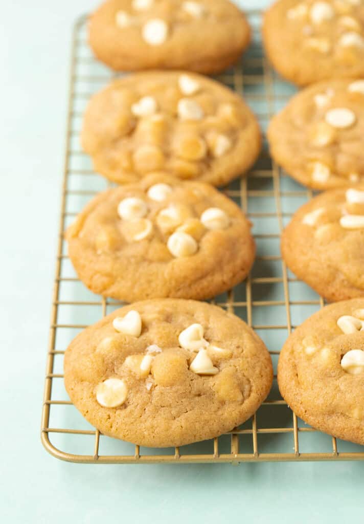 White Chocolate Chip Cookie Recipe (Quick and Easy)