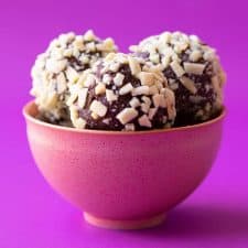 Nutella Hazelnut Chocolate Truffles-image