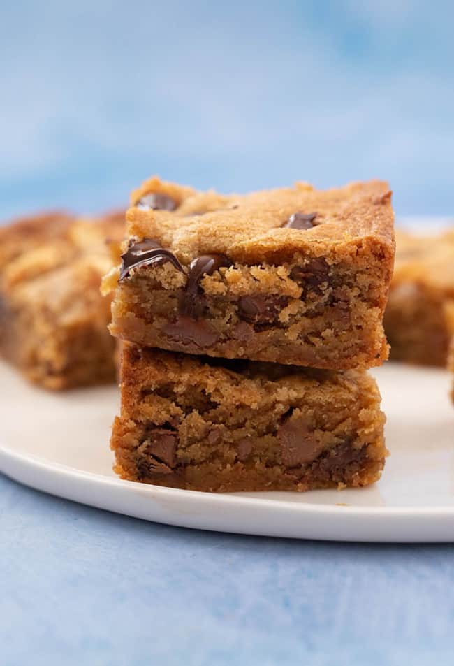 The BEST Peanut Butter Blondies (No Mixer, So Easy) Sweetest Menu