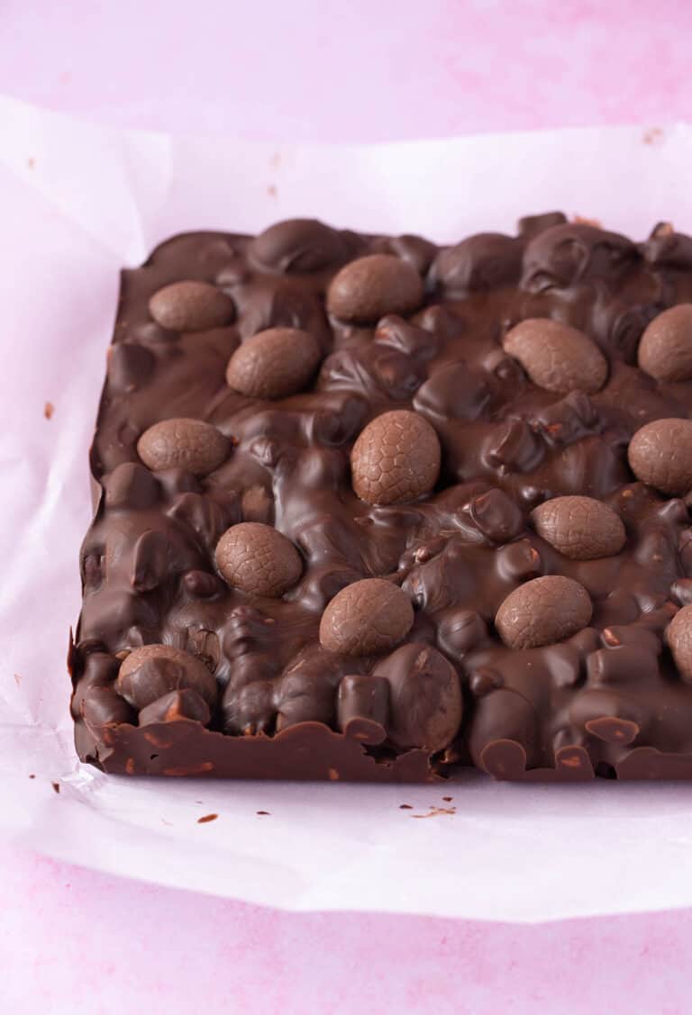 Easter Egg Rocky Road (Quick and Easy) - Sweetest Menu