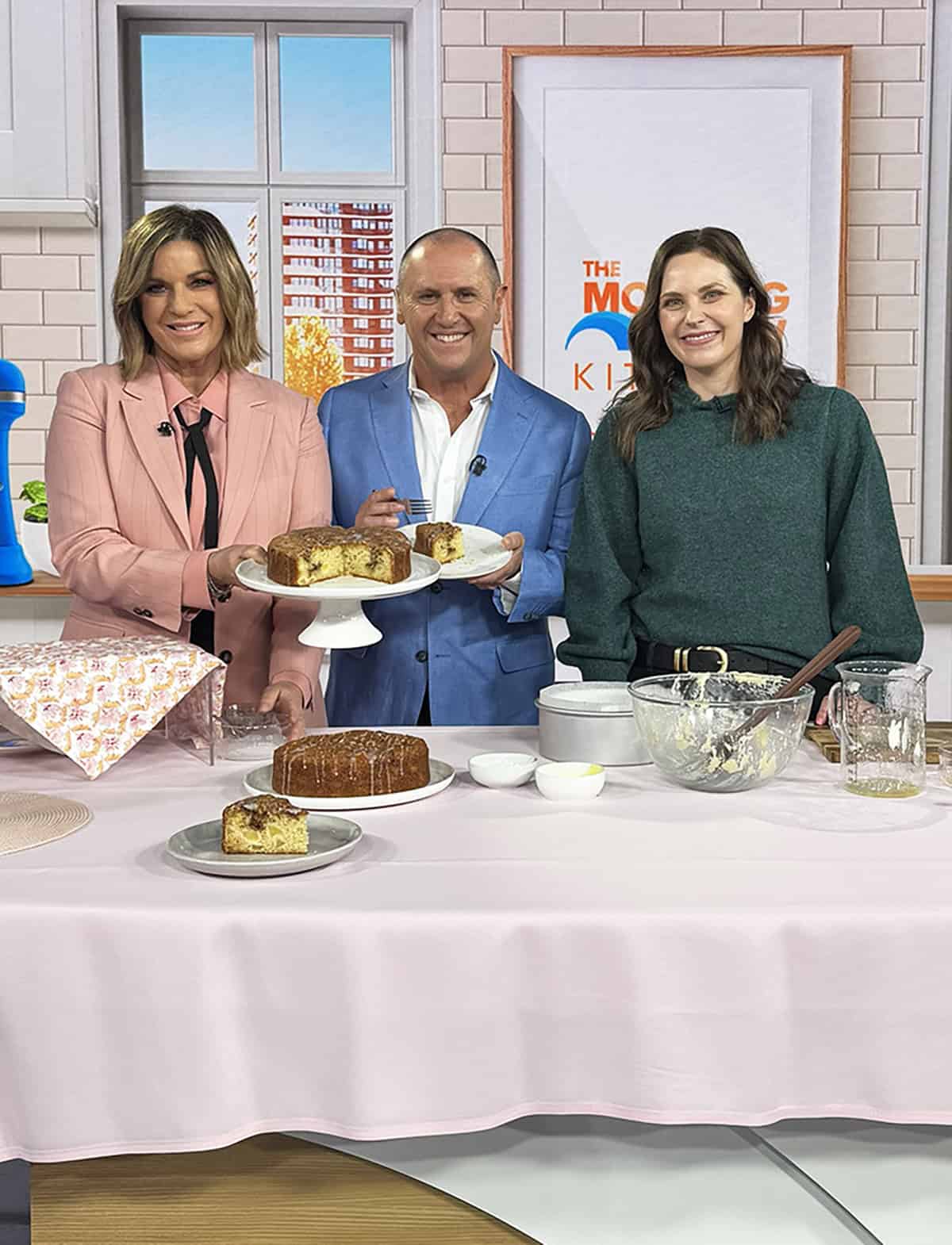 Jessica Holmes, Larry Emdur and Kylie Gillies on Channel 7's The Morning Show.